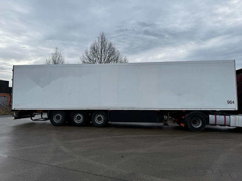 Schmitz Cargobull SKO 24 - نصف مقطورة بصندوق مغلق: صورة 2 Schmitz Cargobull SKO 24 - نصف مقطورة بصندوق مغلق: صورة 2