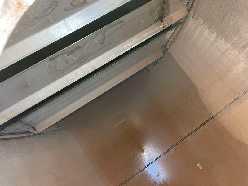 Tatra 815 6x6 Vízszállító Tartálykocsi - شاحنة صهريج: صورة 5 Tatra 815 6x6 Vízszállító Tartálykocsi - شاحنة صهريج: صورة 5