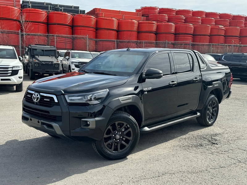 Toyota Hilux Armored SUV - سيارة دفع رباعي: صورة 1 Toyota Hilux Armored SUV - سيارة دفع رباعي: صورة 1