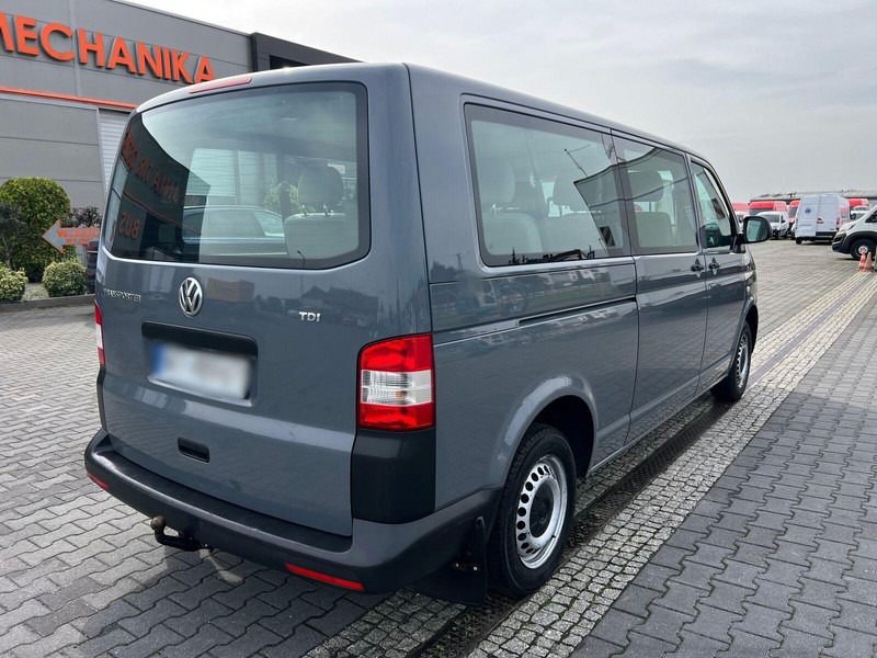 Volkswagen Transporter T5 Brygadówka, Osobowy, 9-miejsc, Jeden Właściciel, - حافلة صغيرة, ميكروباص: صورة 4 Volkswagen Transporter T5 Brygadówka, Osobowy, 9-miejsc, Jeden Właściciel, - حافلة صغيرة, ميكروباص: صورة 4