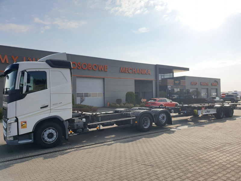 Volvo FH 460 EURO 6 BDF SWAP CHASSIS + TRAILER FLIEGL TWP180 - شاحنة بهيكل معدني للمقصورة: صورة 2 Volvo FH 460 EURO 6 BDF SWAP CHASSIS + TRAILER FLIEGL TWP180 - شاحنة بهيكل معدني للمقصورة: صورة 2
