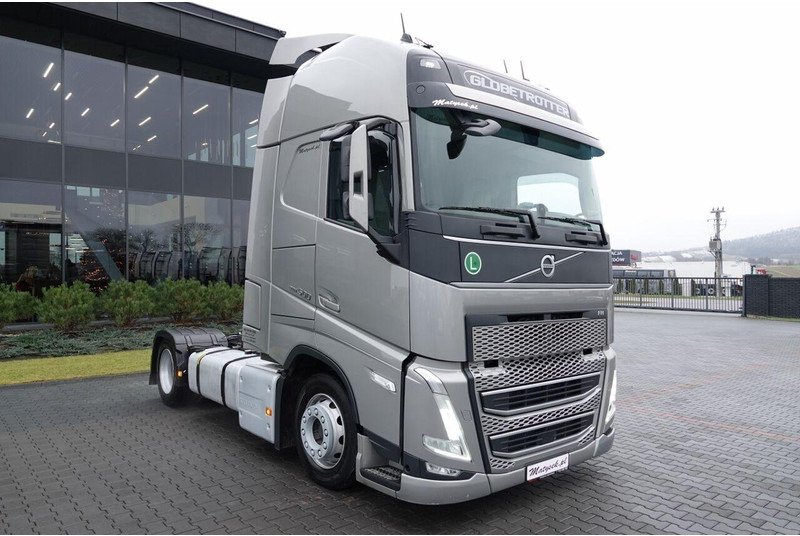 Volvo FH 500 / XXL / I-SAVE / LOWDECK / MEGA / I-PARK COOL / PO ZŁOT - رأس تريلا: صورة 3 Volvo FH 500 / XXL / I-SAVE / LOWDECK / MEGA / I-PARK COOL / PO ZŁOT - رأس تريلا: صورة 3