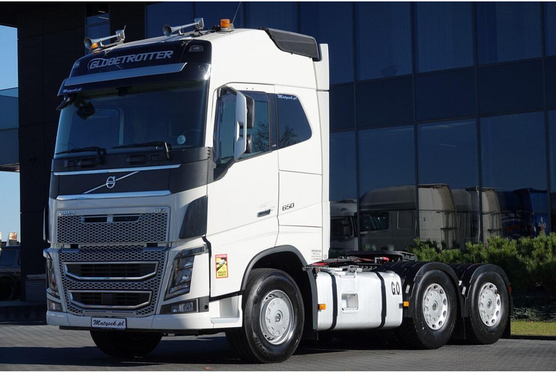 Volvo FH16 / 650 / 6x4 / HYDRAULIKA / I -PARK COOL / 3 OSIOWY CIĄGNIK - رأس تريلا: صورة 4 Volvo FH16 / 650 / 6x4 / HYDRAULIKA / I -PARK COOL / 3 OSIOWY CIĄGNIK - رأس تريلا: صورة 4