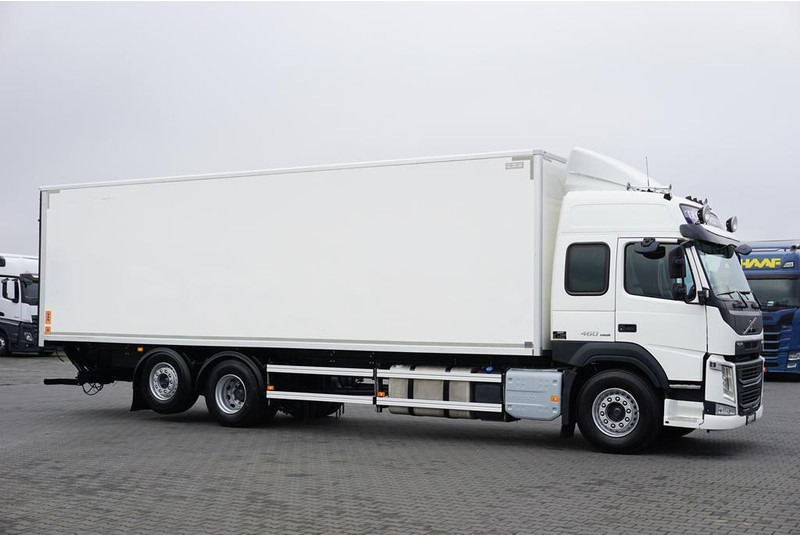 Volvo FM / 460 / E 6 / IZOTERMA + WINDA / 22 PALETY / DŁ 9,1 M / ŁAD. - شاحنة ذات مبرد: صورة 4 Volvo FM / 460 / E 6 / IZOTERMA + WINDA / 22 PALETY / DŁ 9,1 M / ŁAD. - شاحنة ذات مبرد: صورة 4