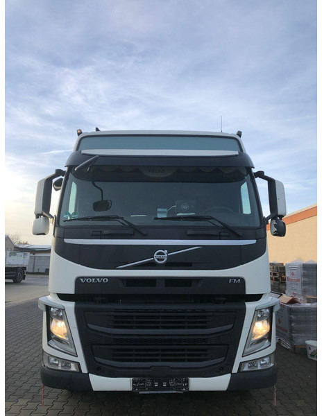 Volvo FM 460 - شاحنات مسطحة, شاحنة كرين: صورة 2 Volvo FM 460 - شاحنات مسطحة, شاحنة كرين: صورة 2
