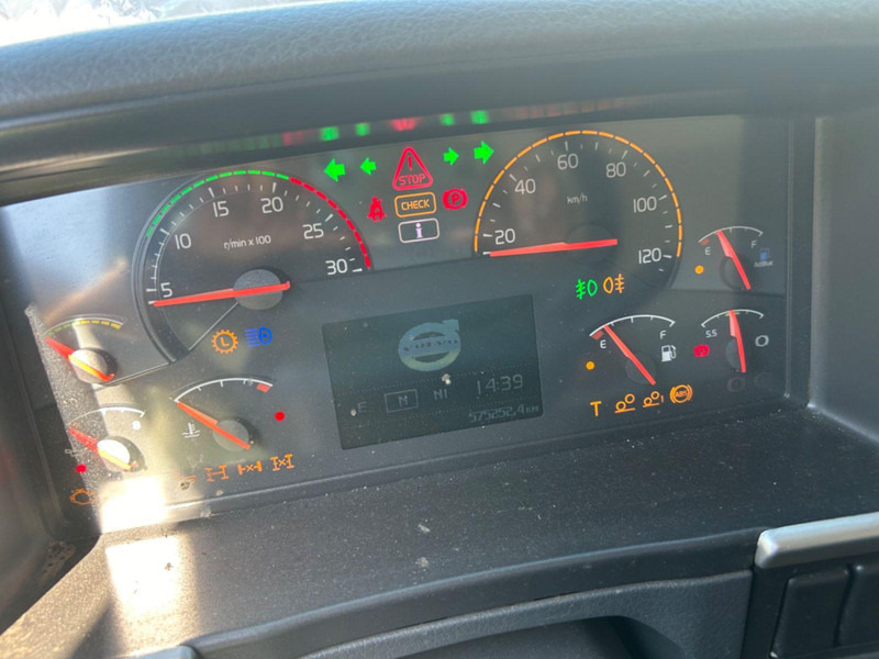 شاحنات مسطحة, شاحنة كرين Volvo FM330 Kran Hiab 113K Pro Euro 5+EEV.2x Ger: صورة 8 شاحنات مسطحة, شاحنة كرين Volvo FM330 Kran Hiab 113K Pro Euro 5+EEV.2x Ger: صورة 8