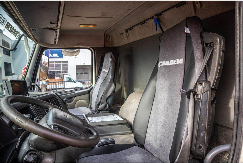 شاحنة خلاطة خرسانة Volvo FMX 410 +LIEBHERR9M³: صورة 10