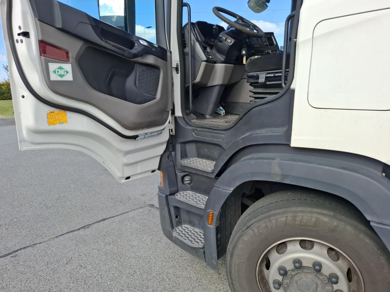 SCANIA SCANIAG410 A4x2 GNC - رأس تريلا: صورة 4 SCANIA SCANIAG410 A4x2 GNC - رأس تريلا: صورة 4