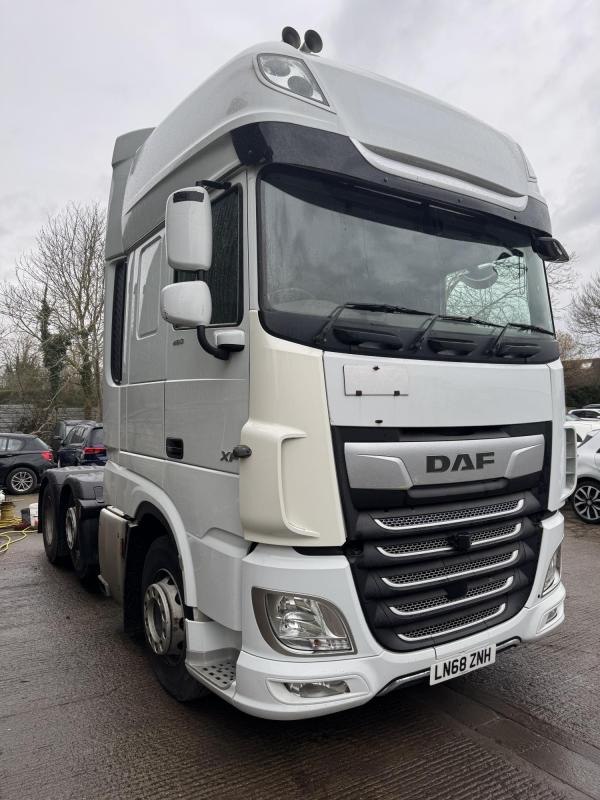 DAF FTG XF 480 Super Space cab - مقطورة السحب: صورة 2 DAF FTG XF 480 Super Space cab - مقطورة السحب: صورة 2