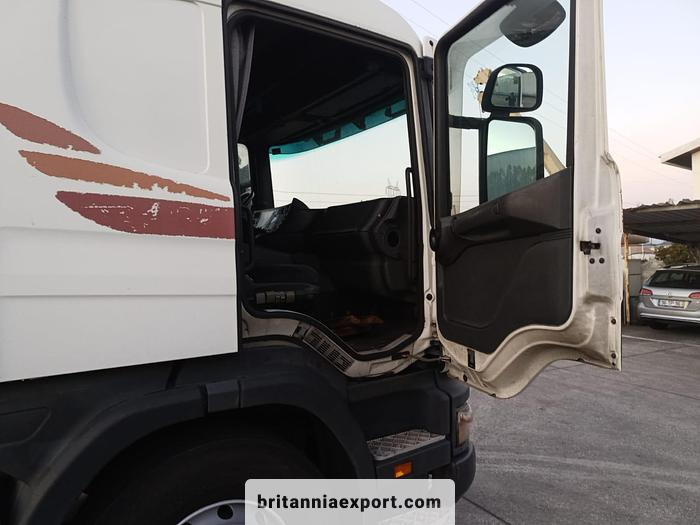 SCANIA P 124G 400 CP19 Euro 2 | Manual Pump | 4x2 Tractor Unit | Heavy-Duty - رأس تريلا: صورة 5 SCANIA P 124G 400 CP19 Euro 2 | Manual Pump | 4x2 Tractor Unit | Heavy-Duty - رأس تريلا: صورة 5