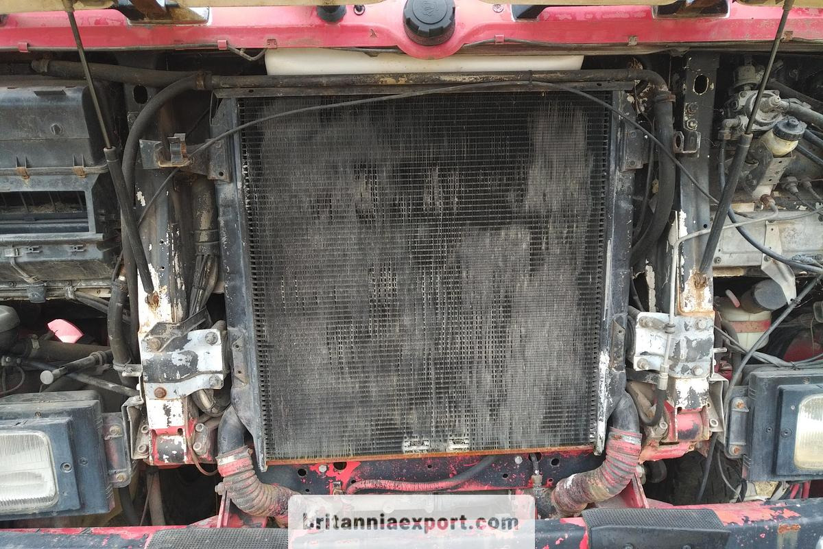 SCANIA P 92H | 6x2 10 tyres | On springs | 26 ton - شاحنة ذات ستائر جانبية: صورة 4 SCANIA P 92H | 6x2 10 tyres | On springs | 26 ton - شاحنة ذات ستائر جانبية: صورة 4