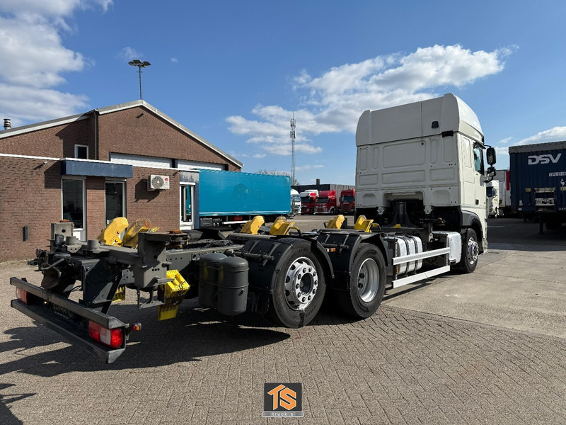 DAF XF 480 FAN SSC - LBW - RETARDER - BDF - KLIMA - GERMAN TRUCK - TOP! - ناقلة حاويات/ شاحنة حاويات: صورة 4 DAF XF 480 FAN SSC - LBW - RETARDER - BDF - KLIMA - GERMAN TRUCK - TOP! - ناقلة حاويات/ شاحنة حاويات: صورة 4