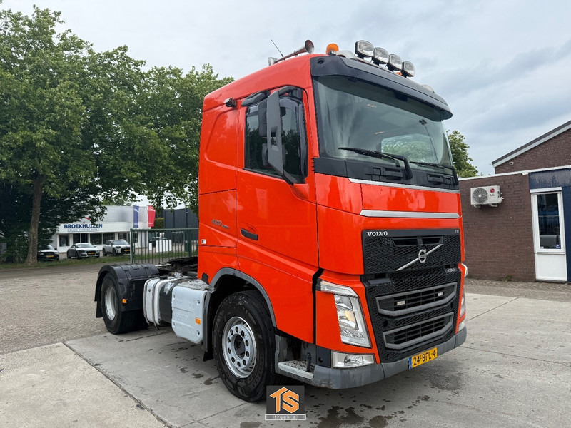 Volvo FH 420 - AUTOMATIC - HYDRAULIEK - NL TOP TRUCK - TUV 1/26 - مقطورة السحب: صورة 3 Volvo FH 420 - AUTOMATIC - HYDRAULIEK - NL TOP TRUCK - TUV 1/26 - مقطورة السحب: صورة 3