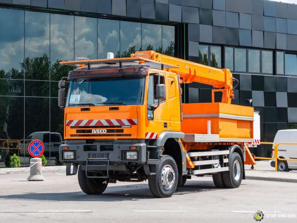 Iveco CURSOR 240 4x4 RUTHMANN T225 22,5 Meters Lift - منصة محمولة مثبتة على الشاحنة: صورة 2 Iveco CURSOR 240 4x4 RUTHMANN T225 22,5 Meters Lift - منصة محمولة مثبتة على الشاحنة: صورة 2