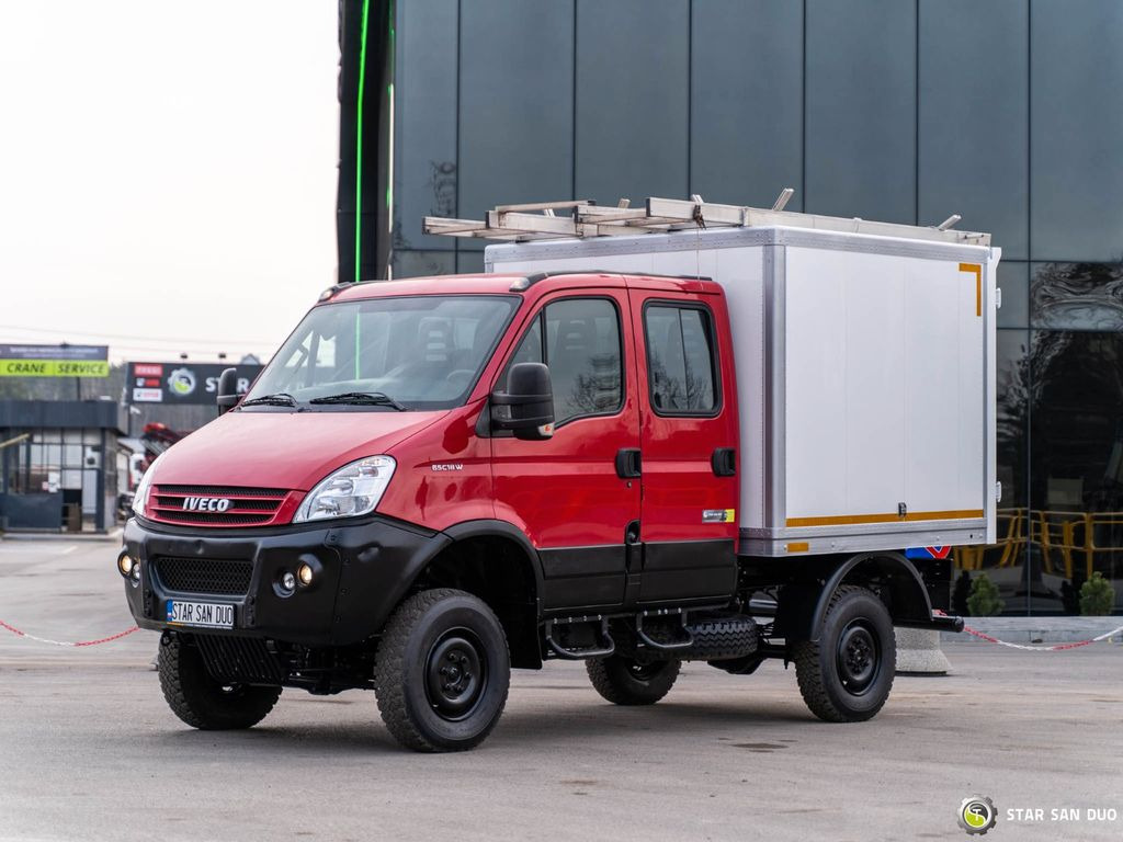 شاحنة بصندوق مغلق, الشاحنات الصغيرة كابينة مزدوجة Iveco DAILLY 4x4 CAMPER EXPEDITION DOKA: صورة 10