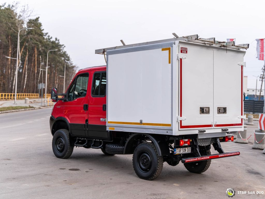 شاحنة بصندوق مغلق, الشاحنات الصغيرة كابينة مزدوجة Iveco DAILLY 4x4 CAMPER EXPEDITION DOKA: صورة 7