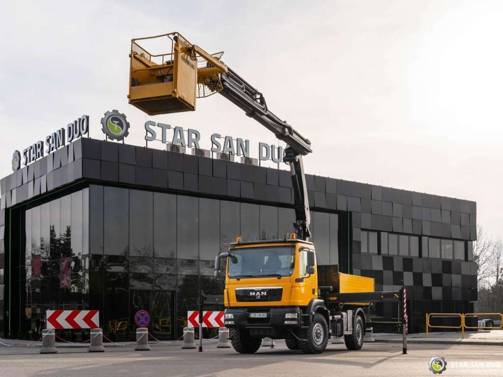 MAN TGM 18.340 4x4 PALFINGER PK 20002 CRANE BASKET MAN TGM 18.340 4x4 PALFINGER PK 20002 CRANE BASKET - شاحنة كرين, شاحنات مسطحة: صورة 3 MAN TGM 18.340 4x4 PALFINGER PK 20002 CRANE BASKET MAN TGM 18.340 4x4 PALFINGER PK 20002 CRANE BASKET - شاحنة كرين, شاحنات مسطحة: صورة 3