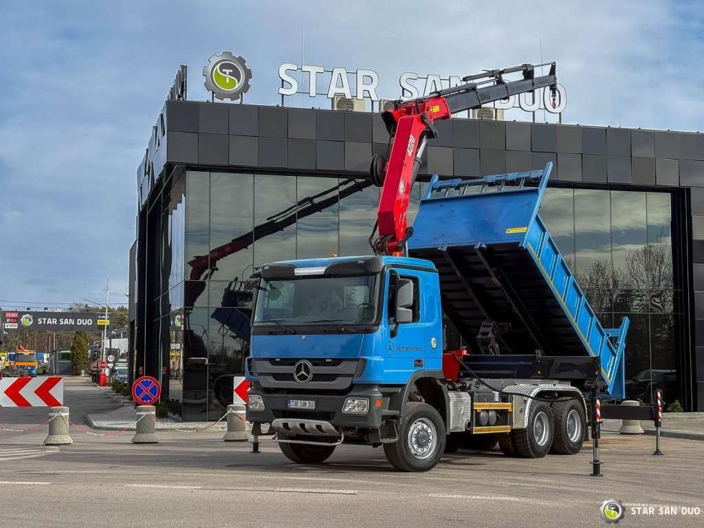 Mercedes-Benz ACTROS 3341 6x6 HMF 4220 K4 CRANE KIPPER - شاحنة قلاب: صورة 1 Mercedes-Benz ACTROS 3341 6x6 HMF 4220 K4 CRANE KIPPER - شاحنة قلاب: صورة 1