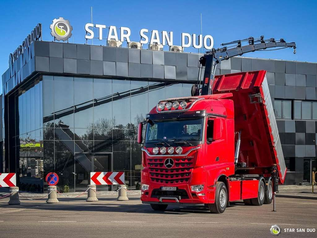 Mercedes-Benz AROCS 3358L 6x4 HIAB 192X-HIPRO E-6 Crane Kippe - شاحنة كرين: صورة 1 Mercedes-Benz AROCS 3358L 6x4 HIAB 192X-HIPRO E-6 Crane Kippe - شاحنة كرين: صورة 1