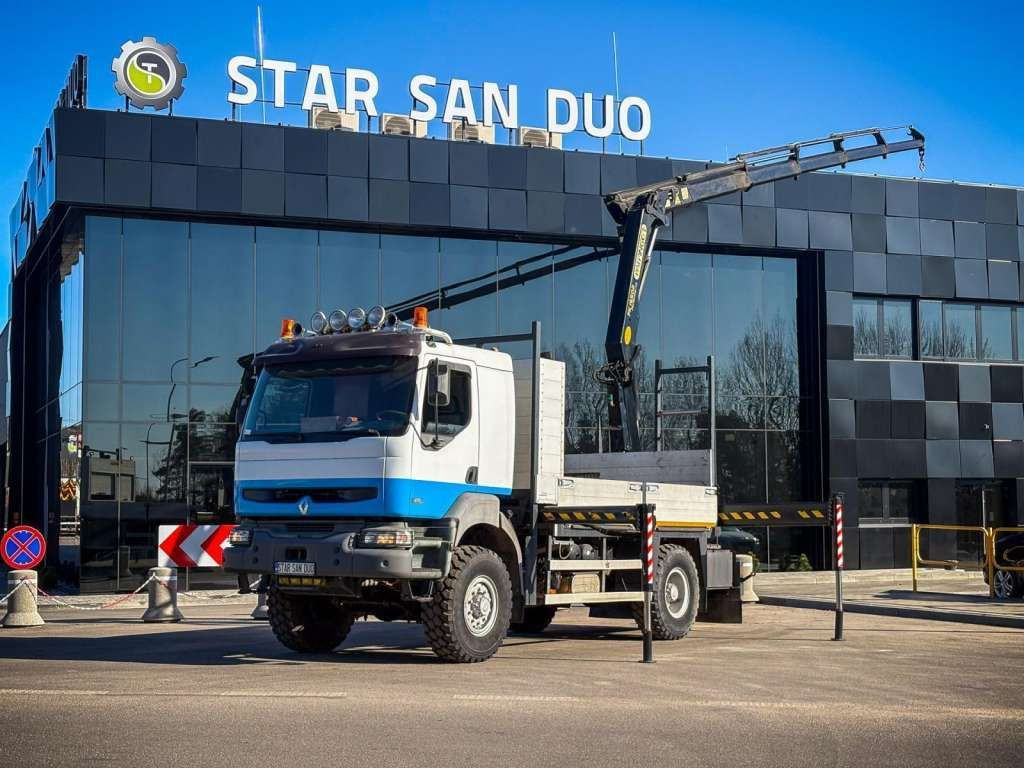 Renault KERAX 270 4x4 PALFINGER PK 16502 CRANE WINCH - شاحنة كرين, شاحنات مسطحة: صورة 1 Renault KERAX 270 4x4 PALFINGER PK 16502 CRANE WINCH - شاحنة كرين, شاحنات مسطحة: صورة 1