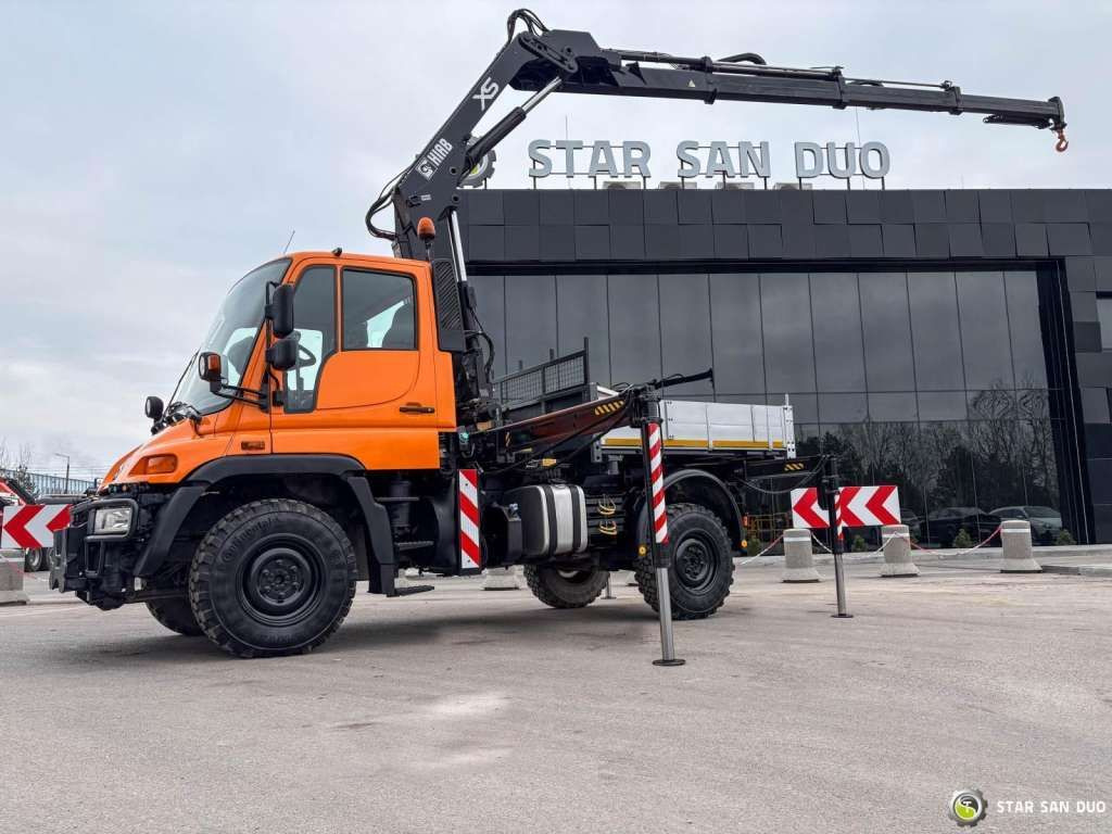 Unimog Mercedes-Benz UNIMOG U300 4x4 HIAB 122 D-3 CRANE Unimog Mercedes-Benz UNIMOG U300 4x4 HIAB 122 D-3 CRANE - شاحنة كرين, شاحنات مسطحة: صورة 2 Unimog Mercedes-Benz UNIMOG U300 4x4 HIAB 122 D-3 CRANE Unimog Mercedes-Benz UNIMOG U300 4x4 HIAB 122 D-3 CRANE - شاحنة كرين, شاحنات مسطحة: صورة 2