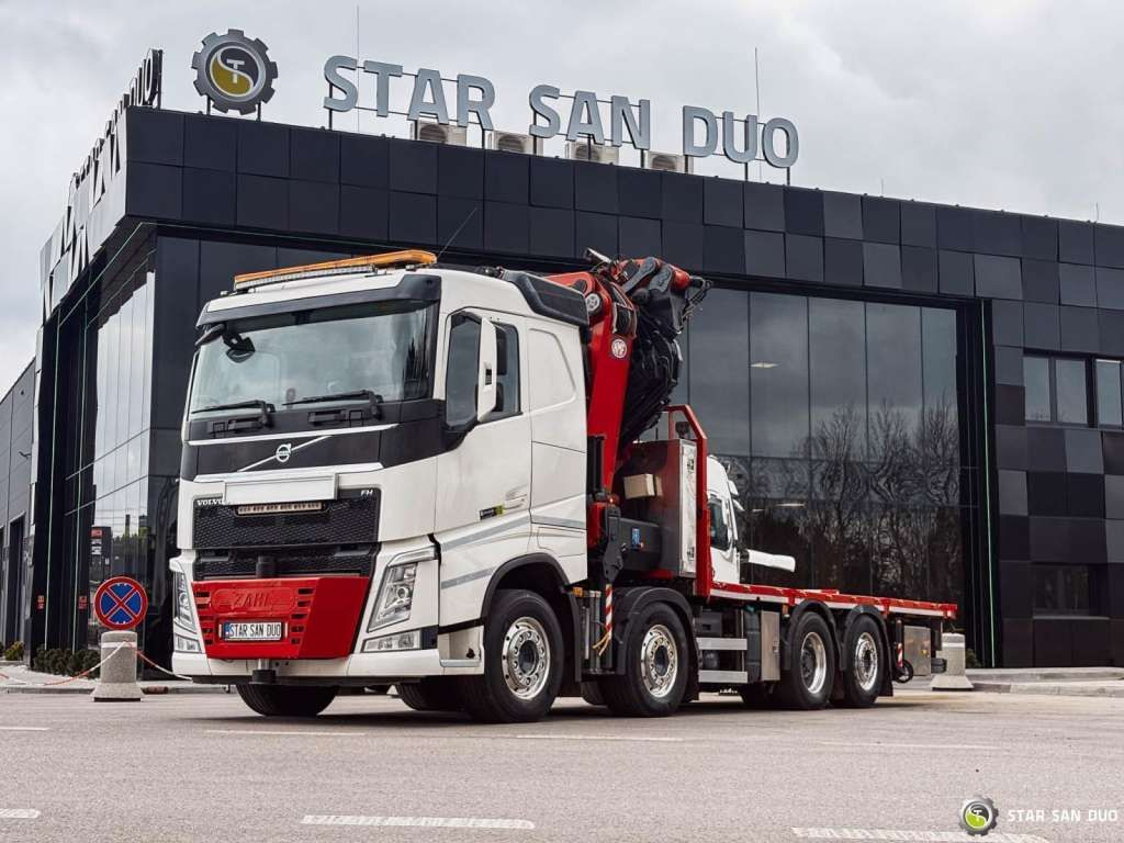 Volvo FH 550 8x2 HMF 8520 FLY JIB Winch Crane Euro 6 - شاحنة كرين: صورة 4 Volvo FH 550 8x2 HMF 8520 FLY JIB Winch Crane Euro 6 - شاحنة كرين: صورة 4