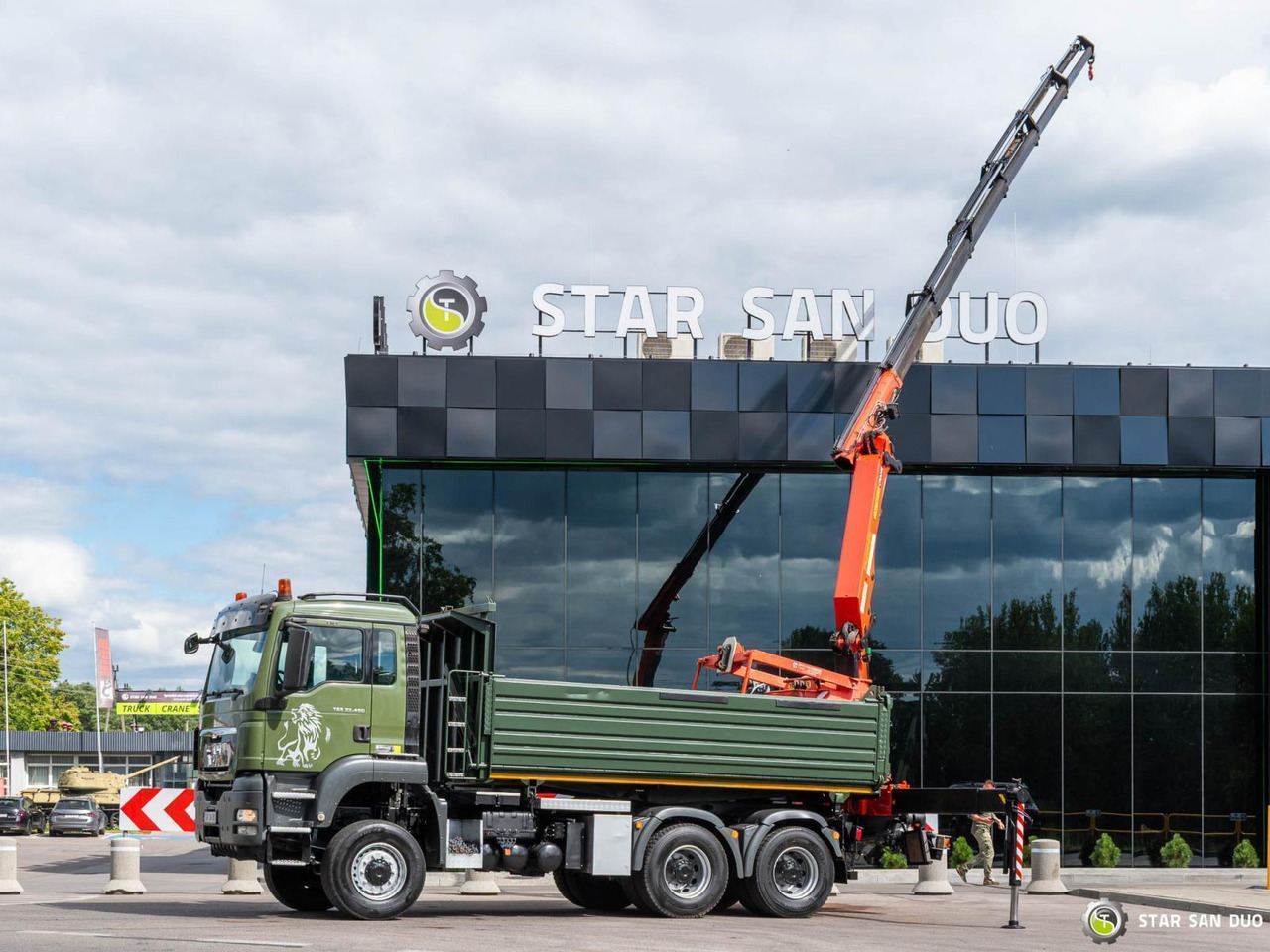 - شاحنة قلاب: صورة 3 - شاحنة قلاب: صورة 3