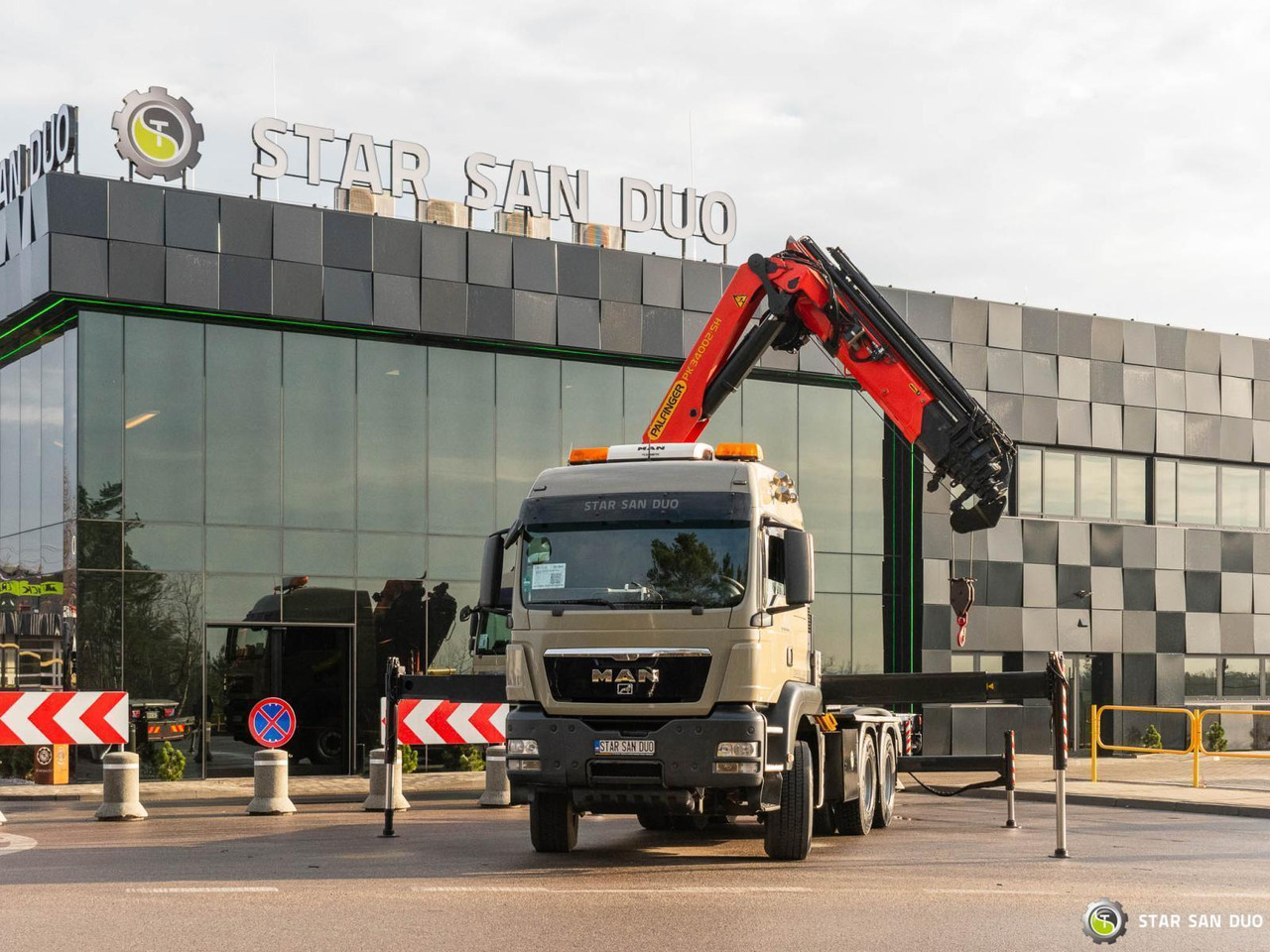 - رأس تريلا: صورة 4 - رأس تريلا: صورة 4