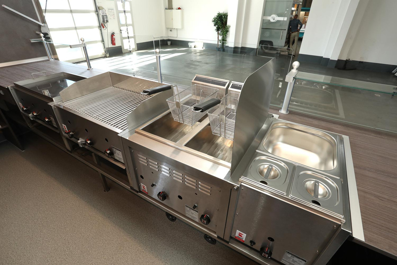 Mobil BORCO HÖHNS - شاحنة بيع: صورة 5 Mobil BORCO HÖHNS - شاحنة بيع: صورة 5
