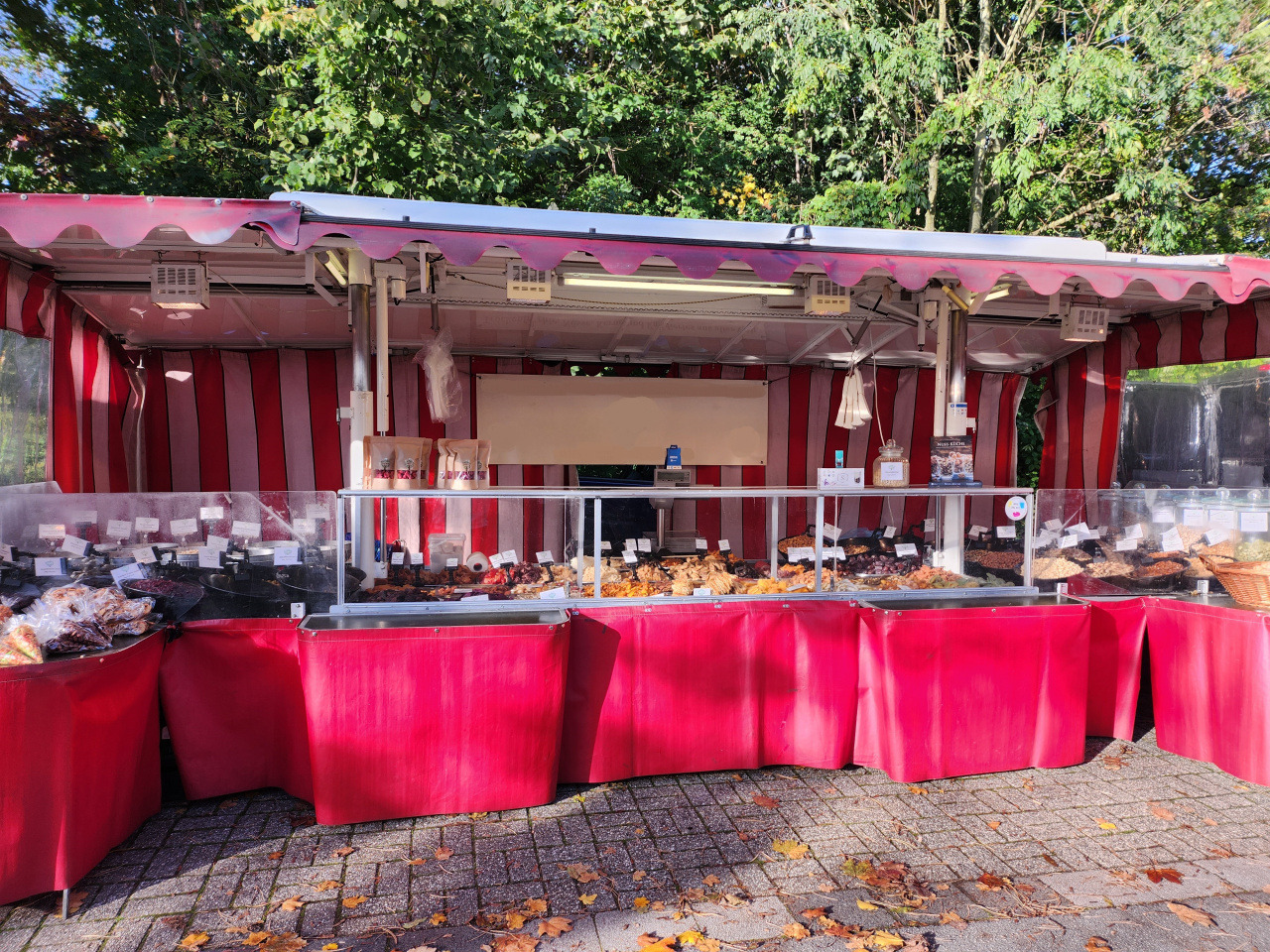 Verkaufsanhänger Alf - بيع مقطورة: صورة 2 Verkaufsanhänger Alf - بيع مقطورة: صورة 2