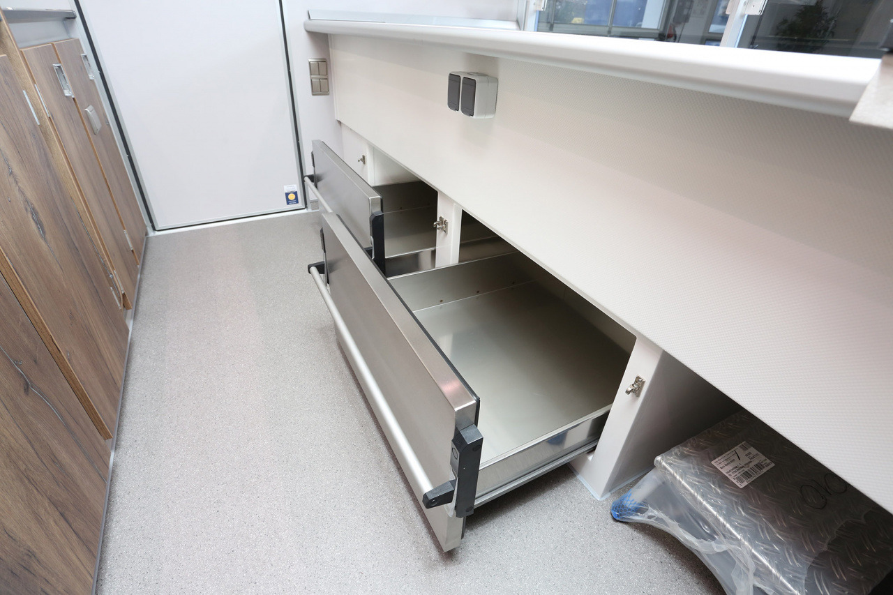 Verkaufsanhänger BORCO HÖHNS - بيع مقطورة: صورة 4 Verkaufsanhänger BORCO HÖHNS - بيع مقطورة: صورة 4