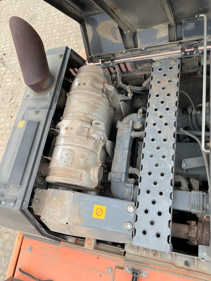 تأجير HITACHI ZX350 LCN - 6 HITACHI ZX350 LCN - 6: صورة 14
