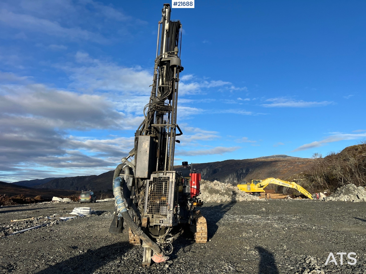 Atlas Copco T35R-01 Borerigg m/ cop 2540 hammer, sliper og Leica gps - معدات حفر: صورة 3 Atlas Copco T35R-01 Borerigg m/ cop 2540 hammer, sliper og Leica gps - معدات حفر: صورة 3