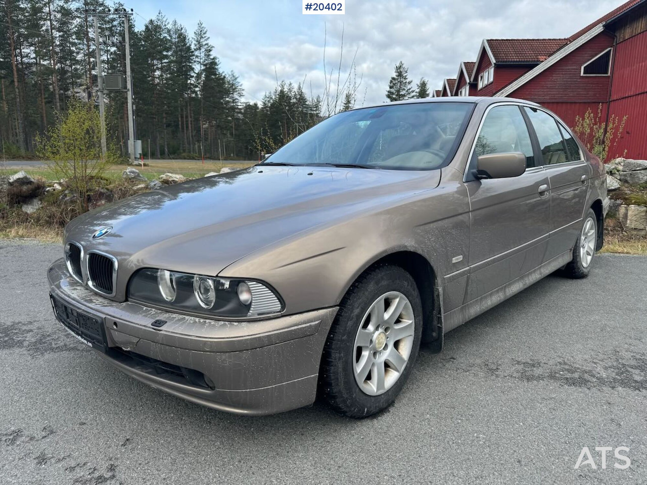 BMW 520 - سيارة: صورة 1 BMW 520 - سيارة: صورة 1