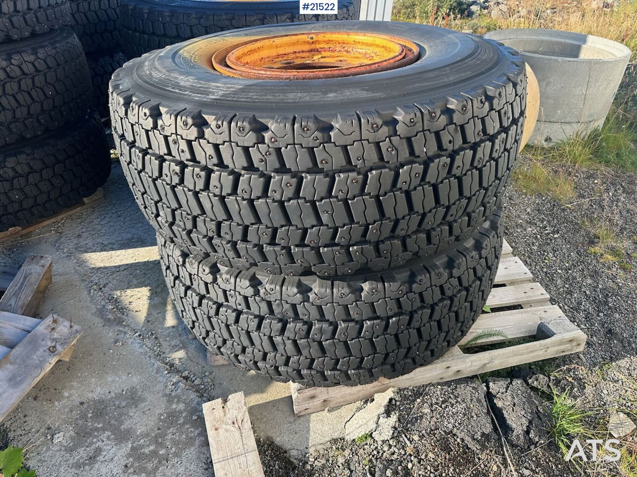Bridgestone hjullaster dekk til Volvo L110 - إطارات - آلات الإنشاء: صورة 2 Bridgestone hjullaster dekk til Volvo L110 - إطارات - آلات الإنشاء: صورة 2