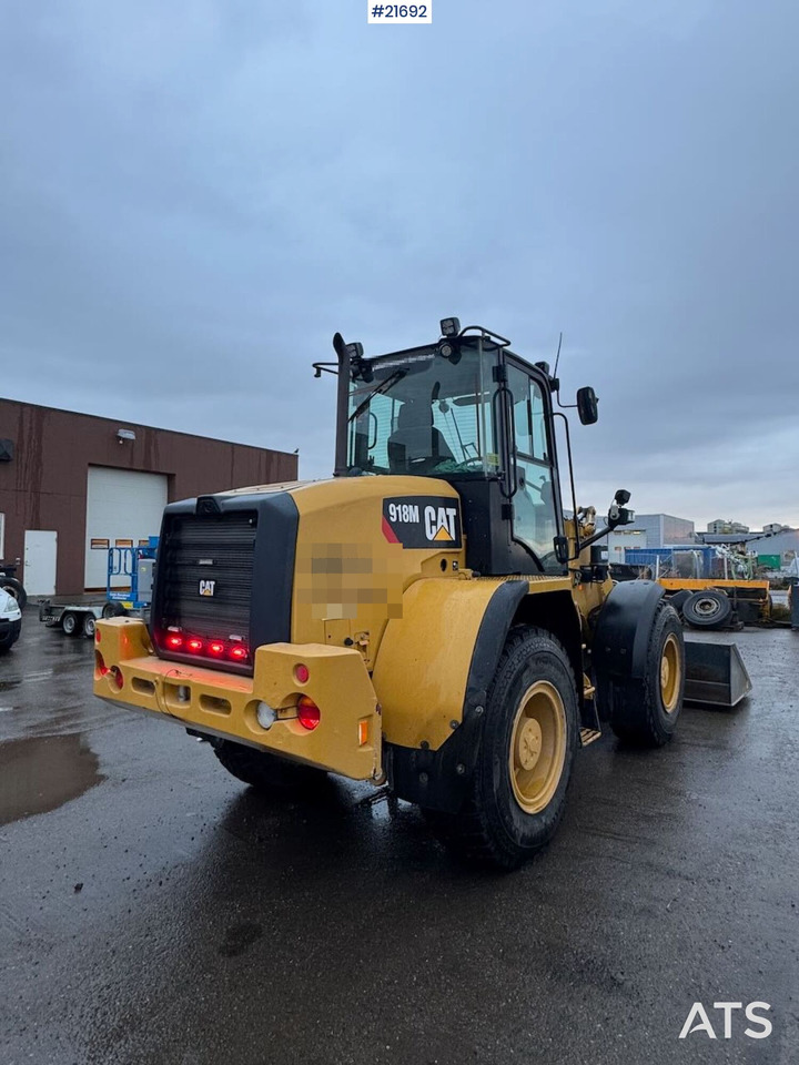 CAT 918M hjullaster m/ planering skuffe, klappvinge skuffe og snøfres. SE VIDEO - اللودر بعجل: صورة 3 CAT 918M hjullaster m/ planering skuffe, klappvinge skuffe og snøfres. SE VIDEO - اللودر بعجل: صورة 3