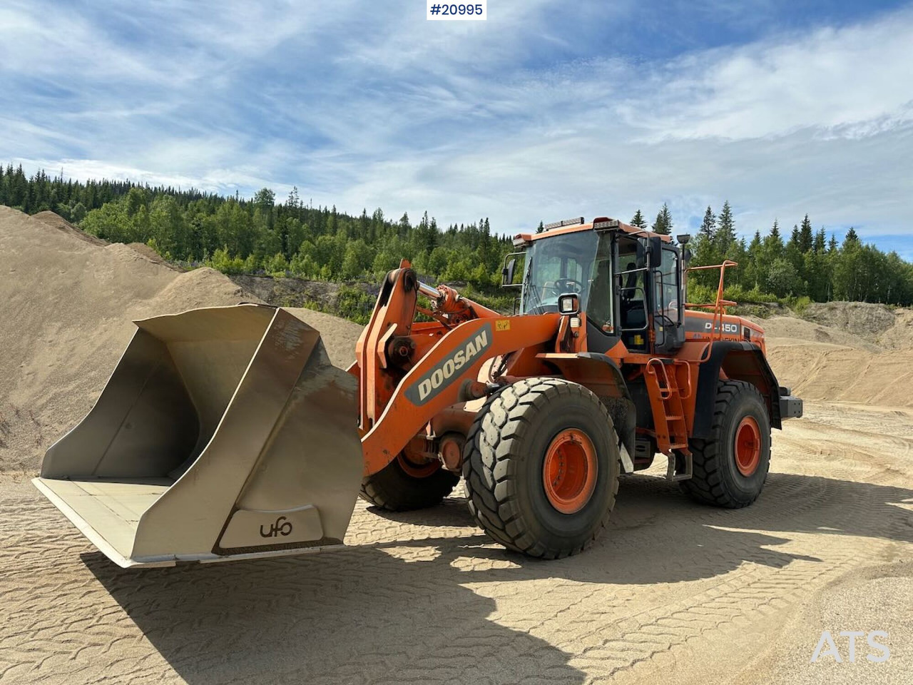 Doosan DL 450-3 - اللودر بعجل: صورة 3 Doosan DL 450-3 - اللودر بعجل: صورة 3