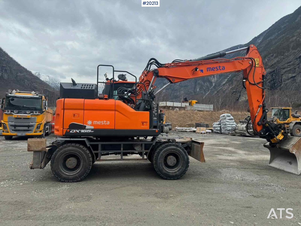 Doosan DX165W-5 - اللودر بعجل: صورة 3 Doosan DX165W-5 - اللودر بعجل: صورة 3