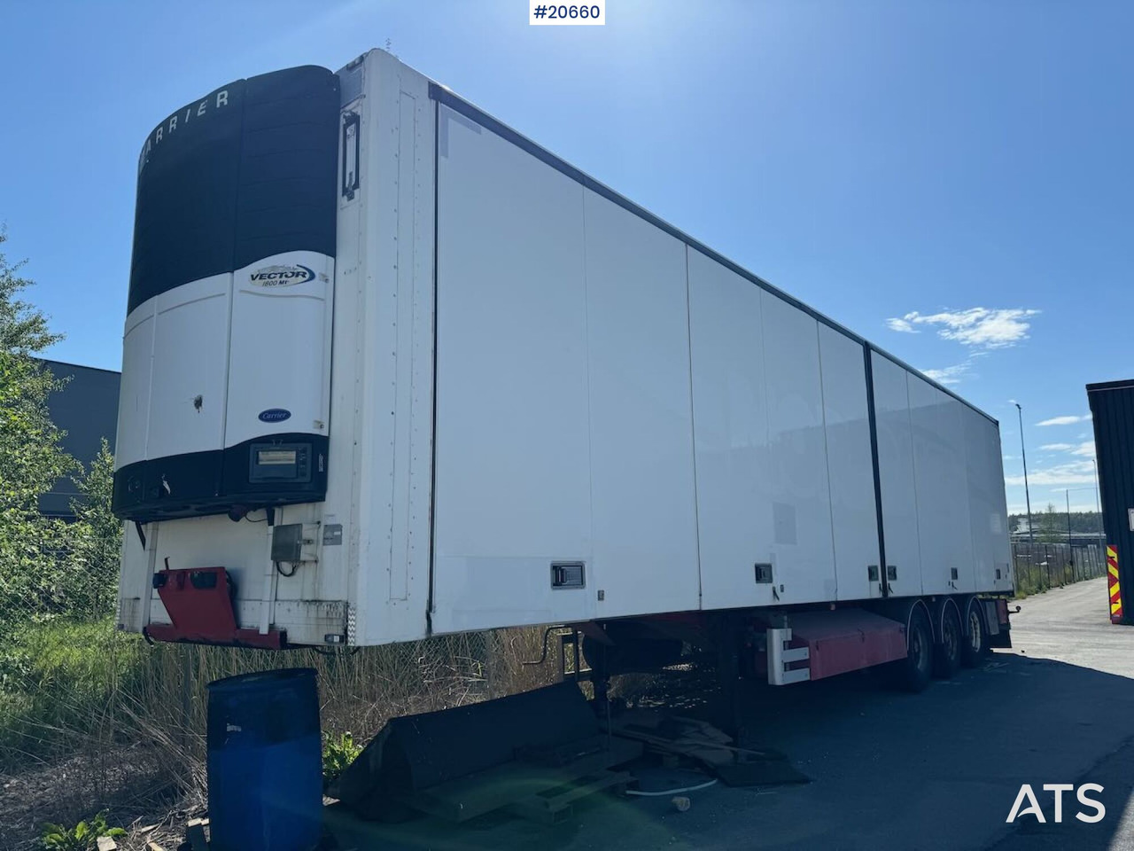 Ekeri Skapsemi m/ full sideåpning og Carrier aggregat - نصف مقطورة للتبريد: صورة 2 Ekeri Skapsemi m/ full sideåpning og Carrier aggregat - نصف مقطورة للتبريد: صورة 2