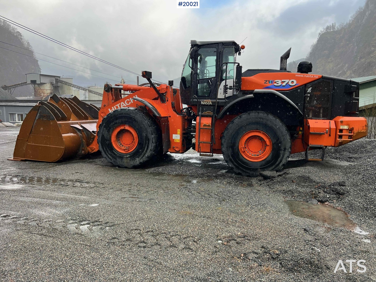 Hitachi zw370-6 Hjullaster m/ vekt, skriver og skuffe - اللودر بعجل: صورة 5 Hitachi zw370-6 Hjullaster m/ vekt, skriver og skuffe - اللودر بعجل: صورة 5