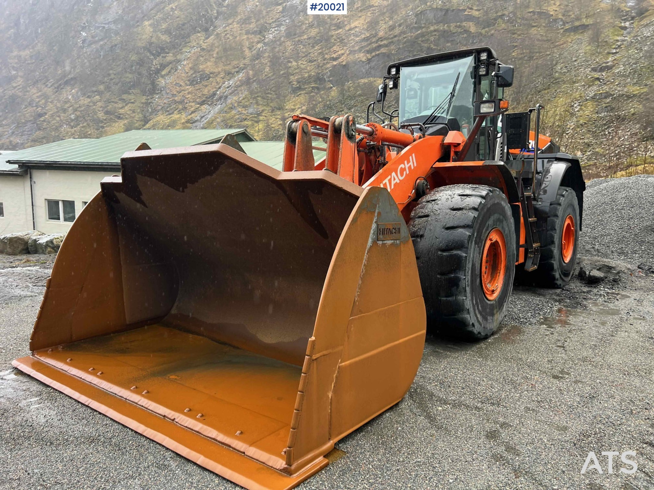 Hitachi zw370-6 Hjullaster m/ vekt, skriver og skuffe - اللودر بعجل: صورة 2 Hitachi zw370-6 Hjullaster m/ vekt, skriver og skuffe - اللودر بعجل: صورة 2