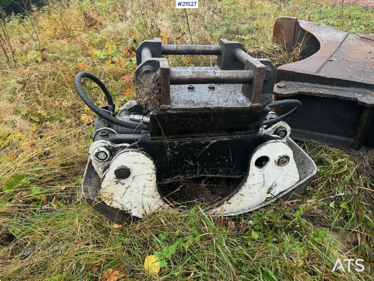 لودر ذو محراث خلفي/ باكهو Huddig 1260B Traktorgraver m/ Huddig 2000 lift, tilt og pusseskuffe: صورة 50 لودر ذو محراث خلفي/ باكهو Huddig 1260B Traktorgraver m/ Huddig 2000 lift, tilt og pusseskuffe: صورة 50