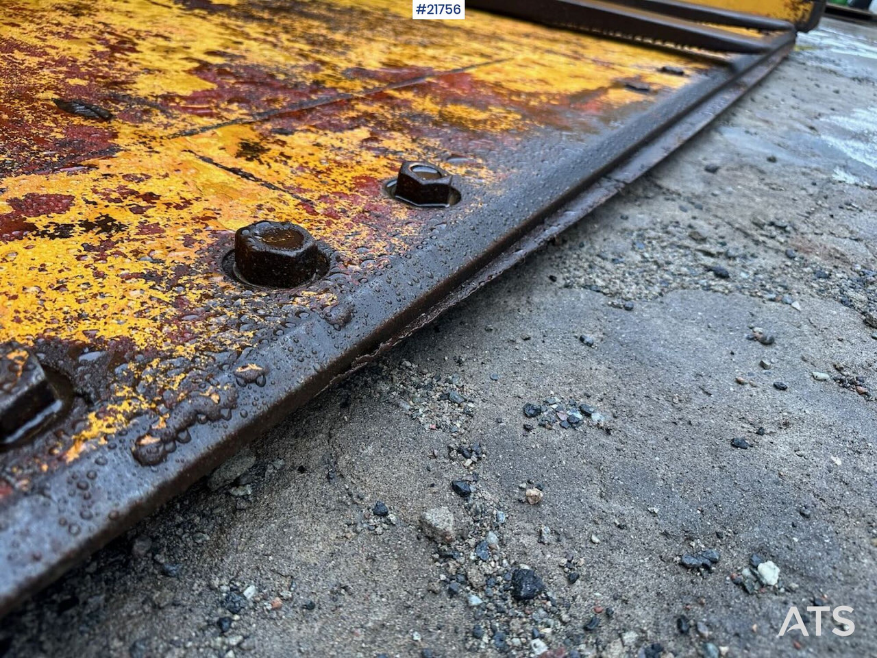 Klappvingeskuffe til hjullaster - بكت شيول: صورة 4 Klappvingeskuffe til hjullaster - بكت شيول: صورة 4