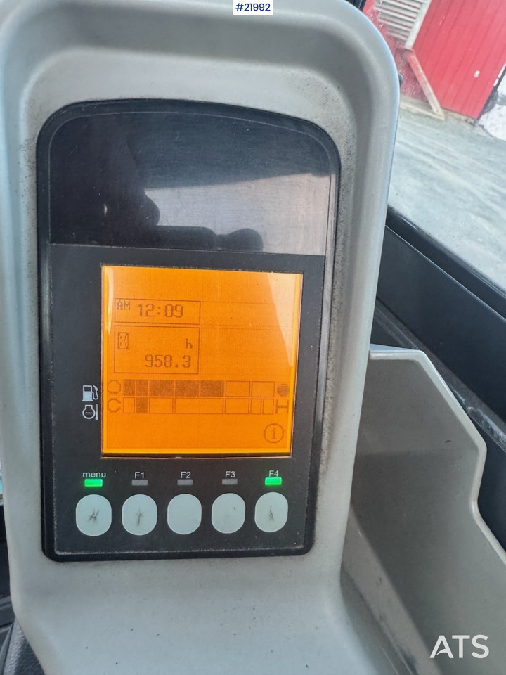 حفار صغير Kobelco 2016 Kobelco SK18 Minigraver m/ Powertilt, 3 skuffer,ripper, klype og Henger.: صورة 20 حفار صغير Kobelco 2016 Kobelco SK18 Minigraver m/ Powertilt, 3 skuffer,ripper, klype og Henger.: صورة 20