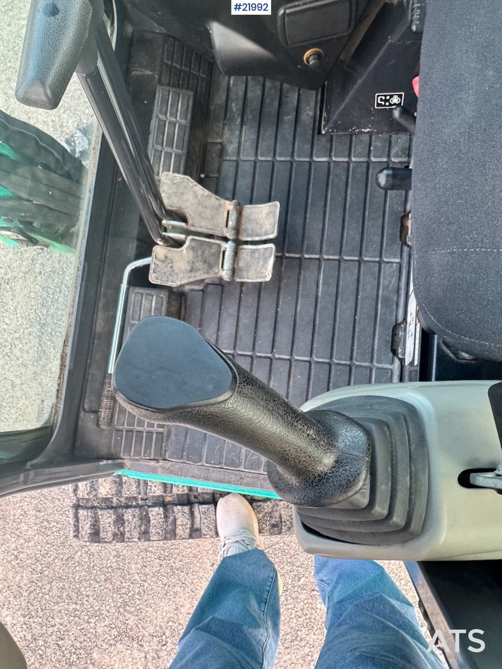 حفار صغير Kobelco 2016 Kobelco SK18 Minigraver m/ Powertilt, 3 skuffer,ripper, klype og Henger.: صورة 15 حفار صغير Kobelco 2016 Kobelco SK18 Minigraver m/ Powertilt, 3 skuffer,ripper, klype og Henger.: صورة 15