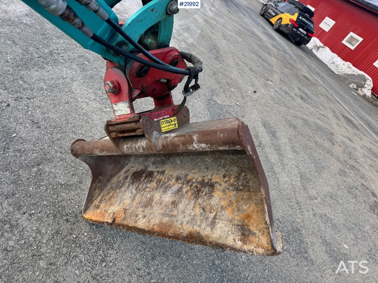 حفار صغير Kobelco 2016 Kobelco SK18 Minigraver m/ Powertilt, 3 skuffer,ripper, klype og Henger.: صورة 22 حفار صغير Kobelco 2016 Kobelco SK18 Minigraver m/ Powertilt, 3 skuffer,ripper, klype og Henger.: صورة 22