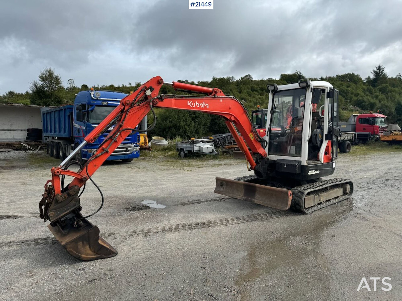 Kubota U35-3 - حفار صغير: صورة 1 Kubota U35-3 - حفار صغير: صورة 1