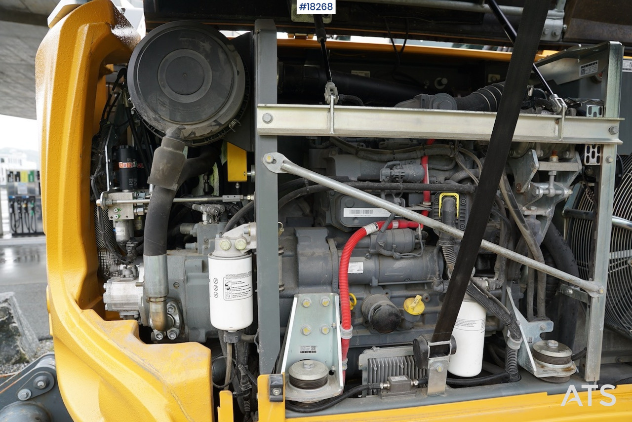 حفّار Liebherr R914 K STD: صورة 28
