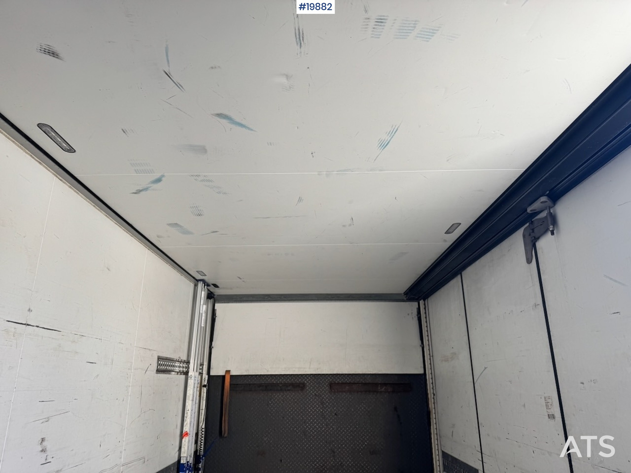 شاحنة صندوقية MAN TGM 18.290: صورة 31 شاحنة صندوقية MAN TGM 18.290: صورة 31