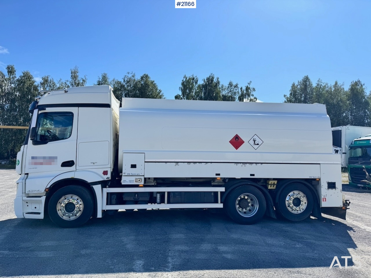 Mercedes Actros 2553 - شاحنة صهريج: صورة 3 Mercedes Actros 2553 - شاحنة صهريج: صورة 3